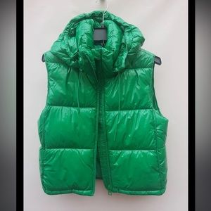 ISO Zara green puffer vest S or M